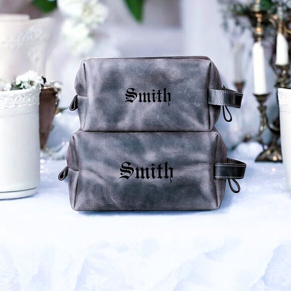 Customizable Genuine Leather Make-Up Bag | Personalized Travel Cosmetic Case - Picture 1 of 6